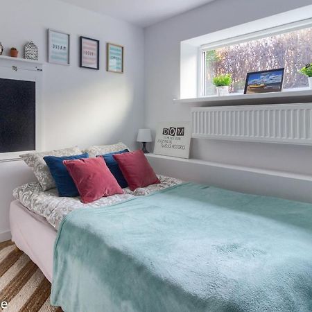 M&R Apartament Smart&Bright Batorego 16, Netflix, Free Wifi, Metro I Park Pole Mokotowskie, Stodola, Self Check-In, 5 Minut Od Centrum Varsovie Extérieur photo