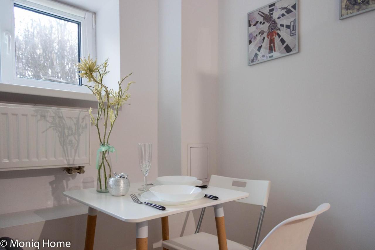 M&R Apartament Smart&Bright Batorego 16, Netflix, Free Wifi, Metro I Park Pole Mokotowskie, Stodola, Self Check-In, 5 Minut Od Centrum Varsovie Extérieur photo